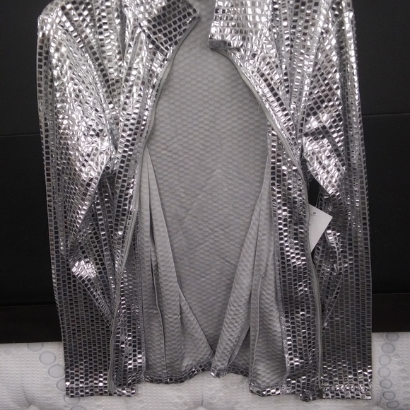 Birch Hill silver jacket - Picture 5 of 5